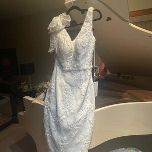 Mac Duggal White Embellished Tiered Gown Plunge Neckline Bridal Wedding Dress 2